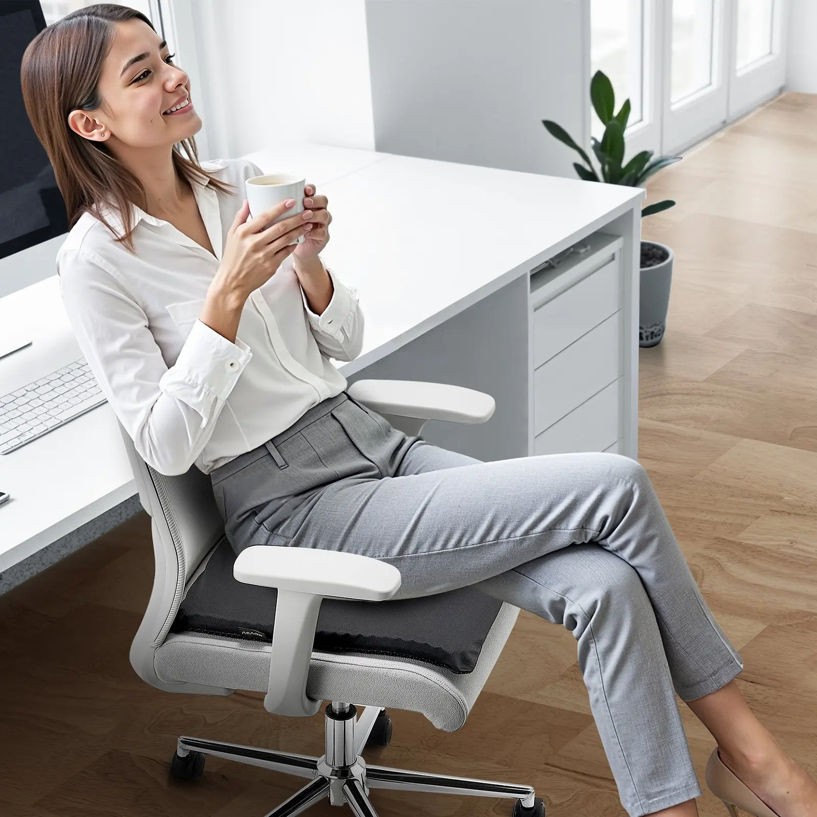 VEVOR Seat Cushion Cooling Gel Seat Chair Cushion for Hips Back Pressure Relief - Image 7